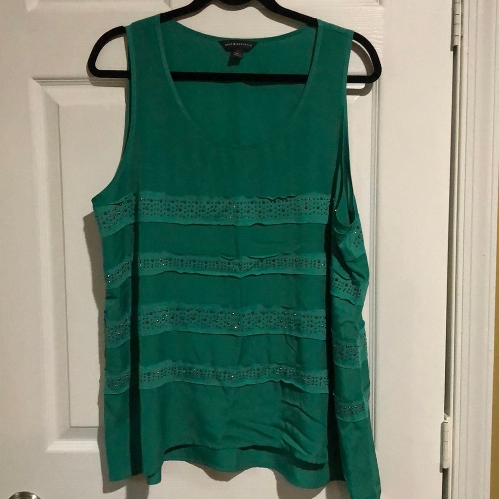 NWT Rock & Republic edgy green/teal tank. XL